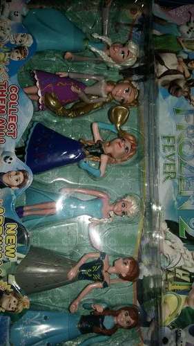 FROZEN figurines use as plastic cake toppers, was R180 now R100, 12cm included rapanzel