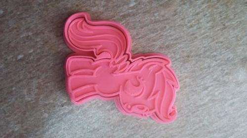 Pony fondant cutter, 8.5x7.5cm