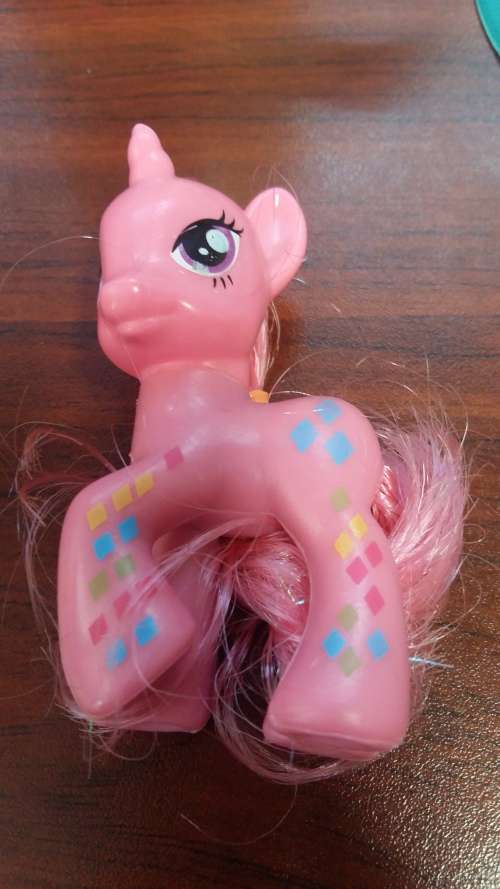 My happy horse figurine, 7.5cm, perfect for cake toppers, pony