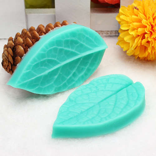 Leaf silicone mould, for choclate or fondant, size of mould 4x2.5cm