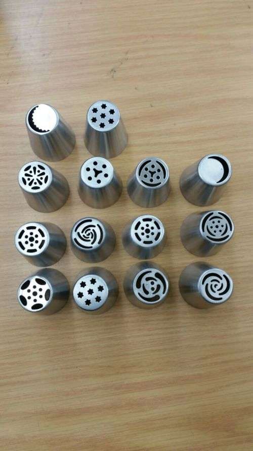 large Russian cake decorating metal nozzle set. 15 piece