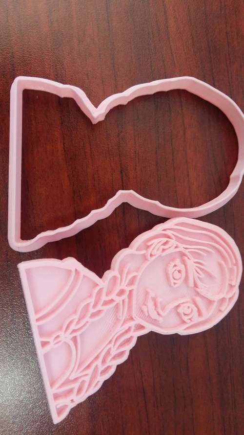 Frozen cookie cutter Anna 8x4.5cn