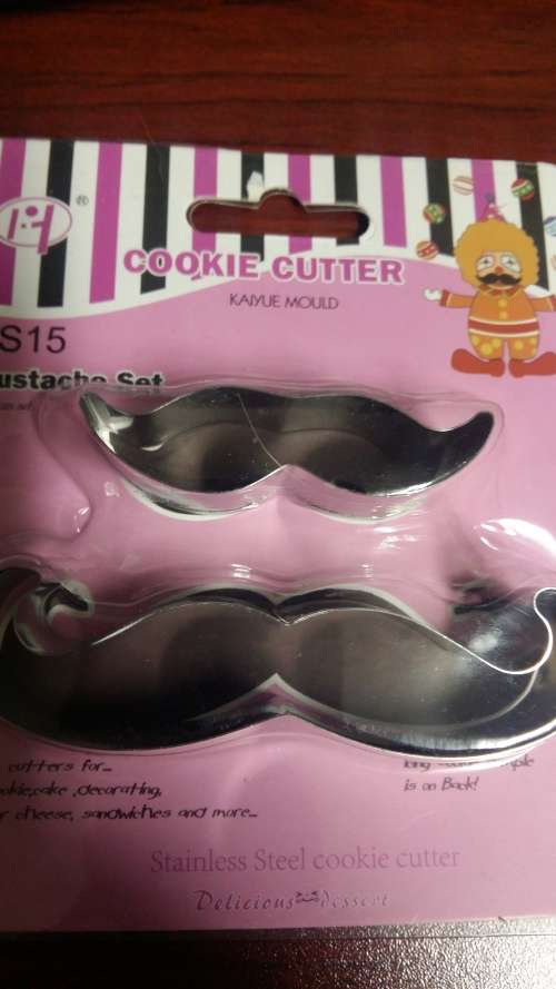 Moustache cookie cutter metal 2 piece