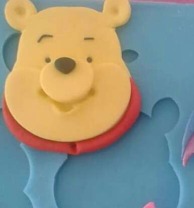 Silicone mould Winnie the Pooh assemble it