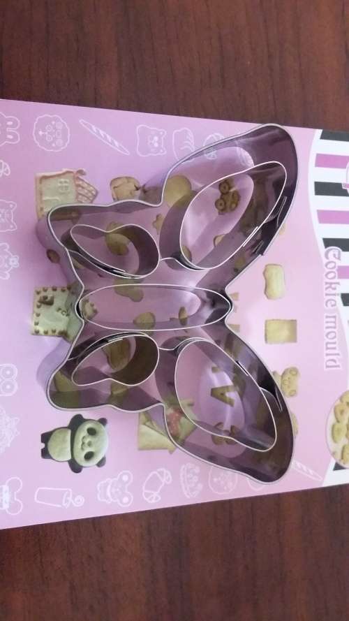 Build a Butterfly metal cookie cutter set