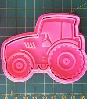 Tractor cookie cutter, 8x6.5cm