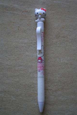 White Hello Kitty Pen