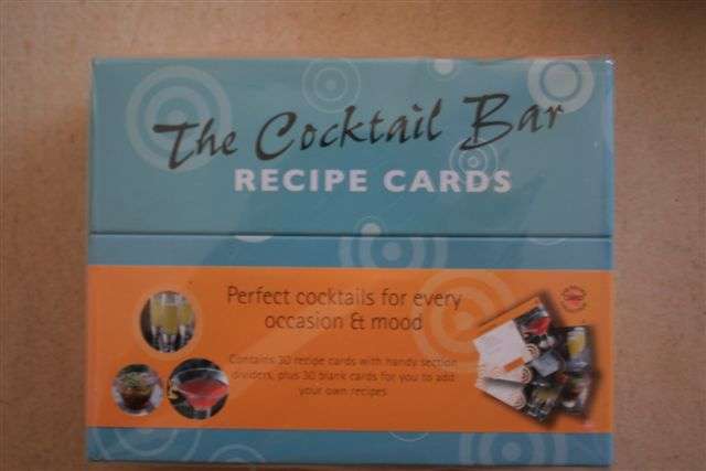 30 Cocktail bar recipe cards in a tin, includes 30 blank cards