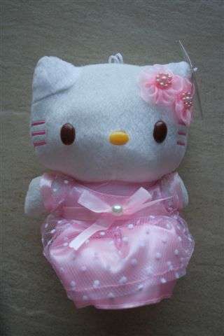 Hello Kitty 18cm Doll Pink