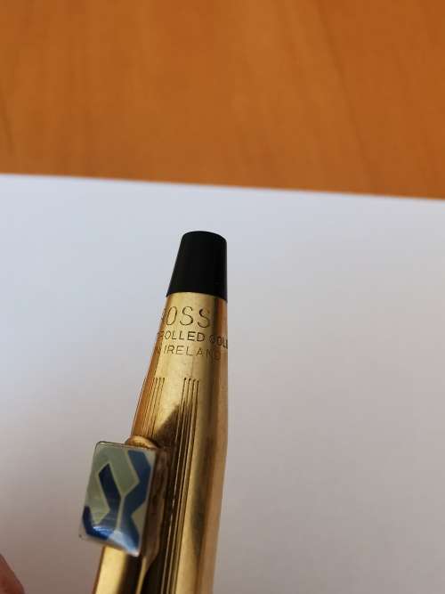 CROSS GOLD PEN