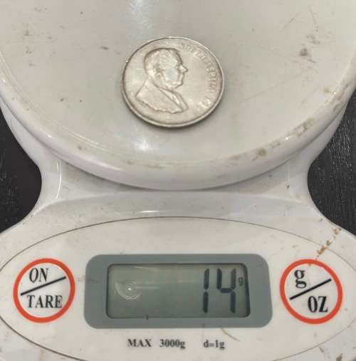 1967 South Africa (RSA) R1.00 (1 Rand) coin - `English` Circulated, 14 Grams (RSA11)