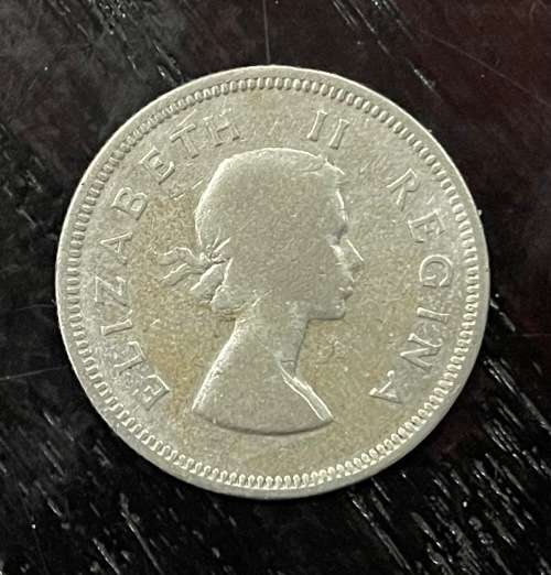 1953 Union of  South Africa - 2 Shilling Silver coin - Circulated, 12 Grams (UNI25)