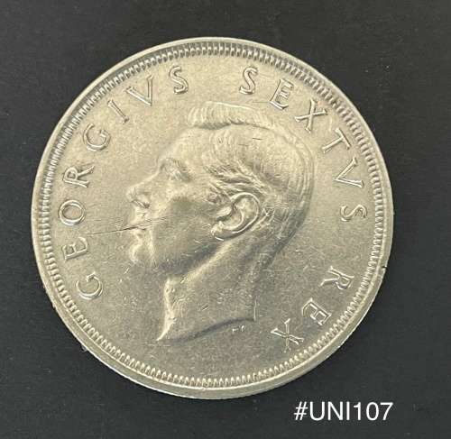 1952 Union of  South Africa - 5 Shilling Silver coin - Circulated, 28 Grams (UNI107)