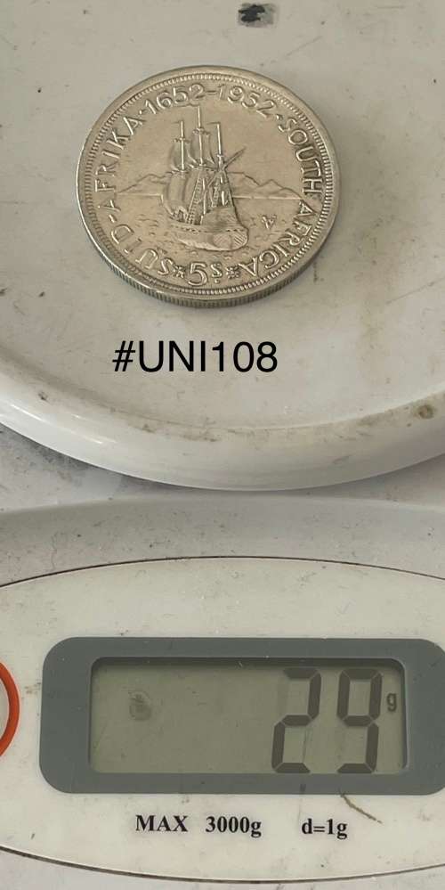 1952 Union of  South Africa - 5 Shilling Silver coin - Circulated, 29 Grams (UNI108)