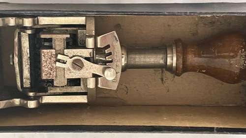 `Spicers Forward` Vintage Number stamp in original Box (Box Damaged)