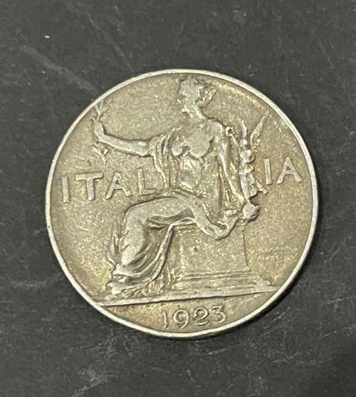 1923 Italy 1 Lire coin - Circulated, 8 Grams (ITA02)