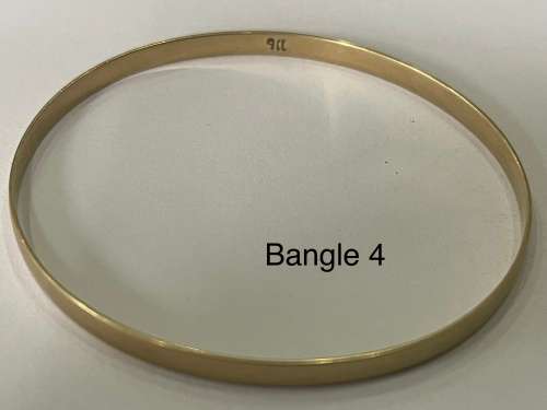 9CT SOLID GOLD BANGLE - 4mm WIDE and 62mm O/D  5.95 GRAMS - (BANG04)