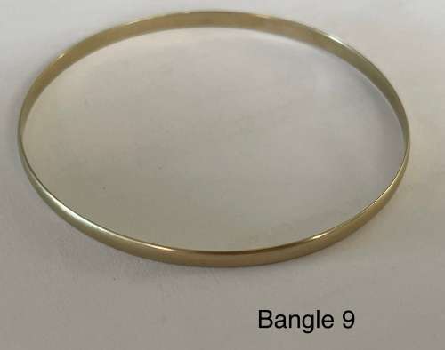 9CT SOLID GOLD BANGLE - 3.5mm WIDE and 65mm O/D  5.05 GRAMS - (BANG09)