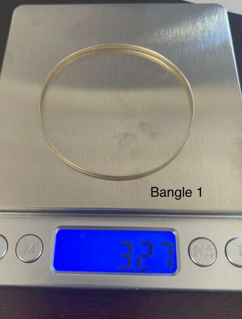 9CT SOLID GOLD BANGLE - 2.5mm WIDE and 61mm O/D  3.27 GRAMS - (BANG01)