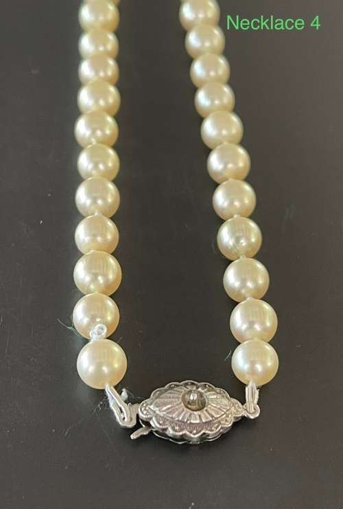 VINTAGE CULTURED 59 PEARL NECKLACE 480MM LONG WITH SILVER CLASP (106.10ct) + VALUATION @R14 900.00