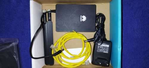 Huawei B315 4G / LTE Router including back up battery