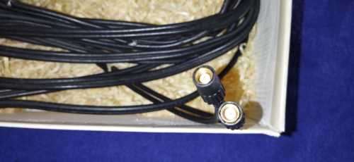 POYNTING Dual Polarised High Gain LTE Antenna - w/10m cable