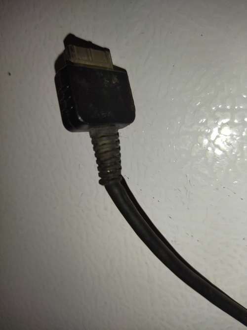 Playstation Vita, 5  PS Vita Games (In Covers) and 4GB PS Vita Memory Card with Charger