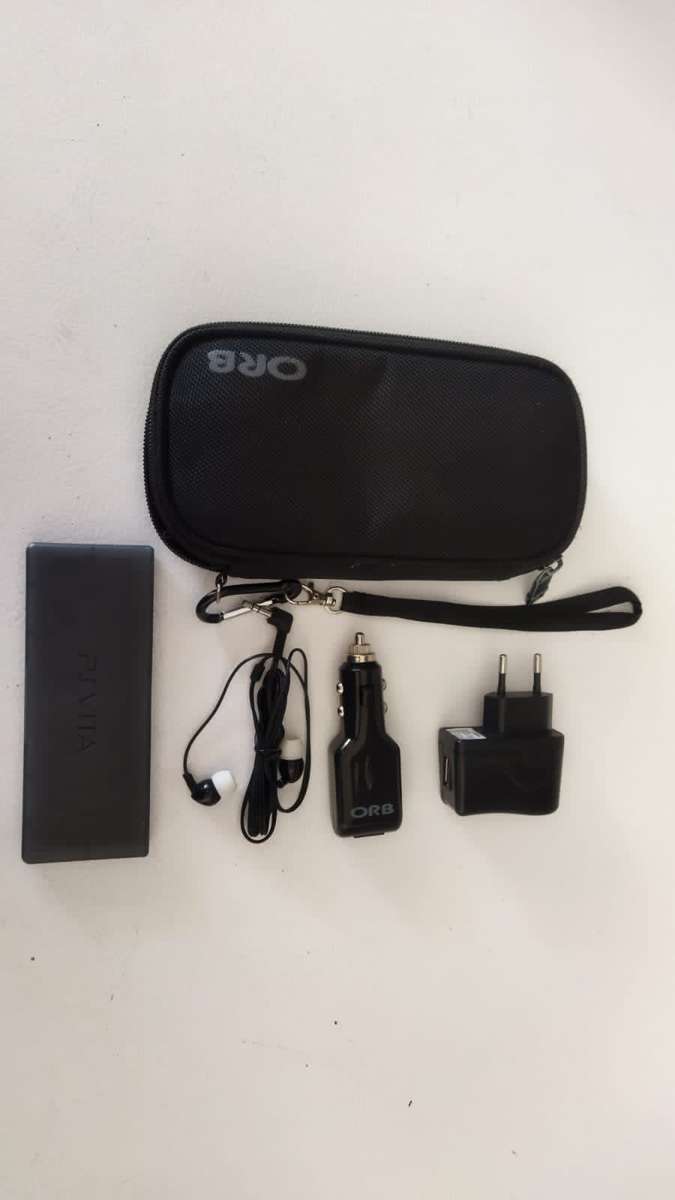 Sony Playstation Vita Slim Edition(IMMACULATE CONDITION) + 12 Games + 8GB Card + SD2Vita + Extras