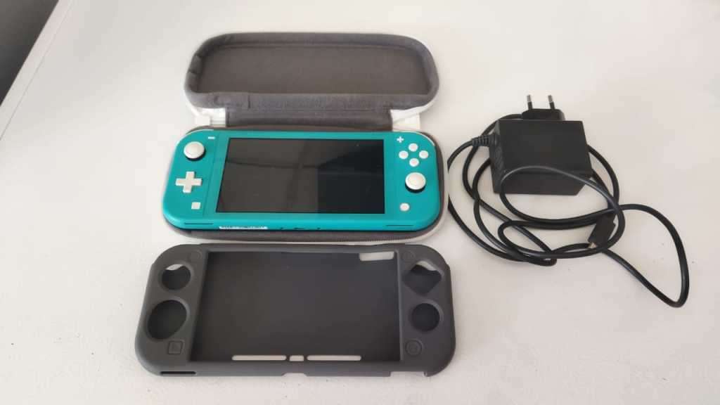 Nintendo Switch Lite (Turquoise) + Sealed Game + Protective Cover + Carrying Pouch