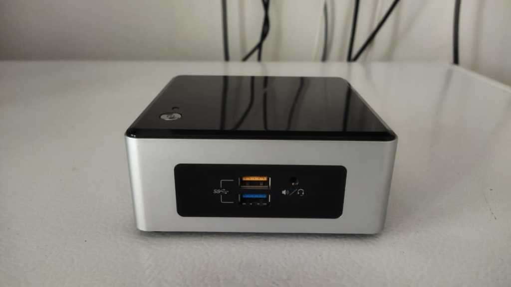 Intel NUC NUC5CPYH (120 GB SSD / 4 GB Ram)