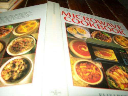 E CORNISH & V. BULL - THE COMPLETE ILLUS. MICROWAVE COOKBOOK DELICIOUS RECIPES