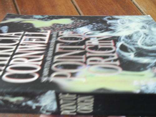 PATRICIA CORNWELL - POINT OF ORIGIN  - WARNER SOFTBACK ED NOVEL