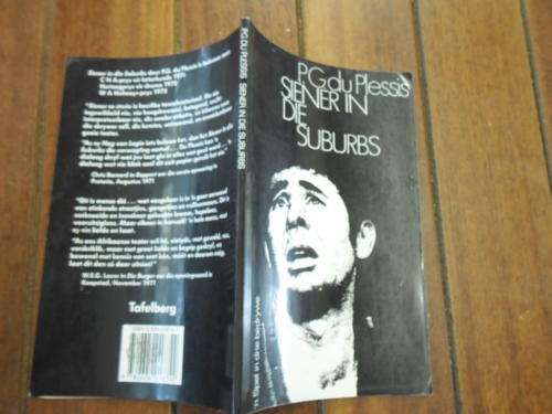 PG DU PLESSIS    -   SIENER IN DIE SUBURBS -  1973 SAGTEBAND (SPEL IN 3 BEDRYWE)
