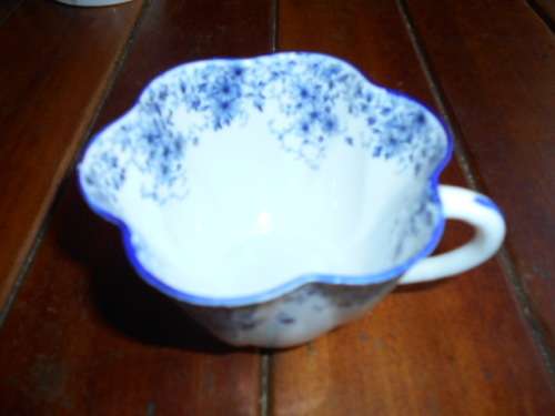 Vintage SHELLEY DAINTY BLUE CUP -  English Bone China  051/2 - cup with blue gold trim