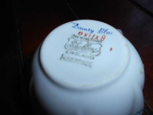 Vintage SHELLEY DAINTY BLUE CUP -  English Bone China  051/2 - cup with blue gold trim