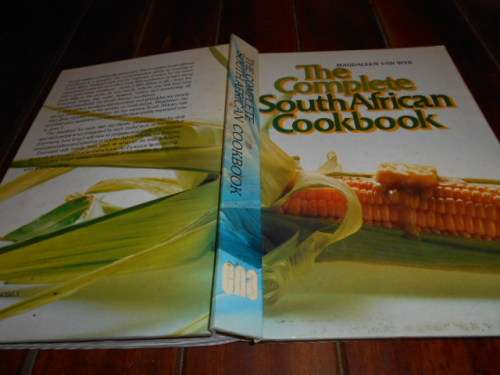Van Wyk, Magdaleen: THE COMPLETE SOUTH AFRICAN PICTORIAL COOKBOOK  CNA 1981 illus hardback
