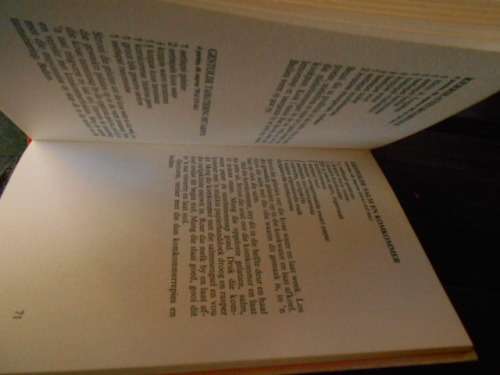 ANNATJIE BRUMMER - SMUL EN VERSLANK - DAAN RETIEF UITGEWERS PRETORIA