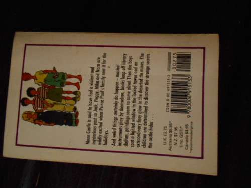 ENID BLYTON 6 BOOKS  -  MAJORY TOWERS, FAMOUS FIVE, TOLAND ETC.