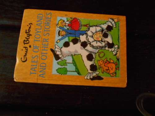 ENID BLYTON 6 BOOKS  -  MAJORY TOWERS, FAMOUS FIVE, TOLAND ETC.