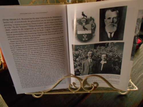 JC KANNEMEYER - JAN RABIE - TAFELBERG MET KOERANTUITKNIPSEL EERSTE ED 2004