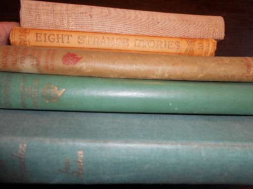5 SMALL STORY BOOKS - Strange stories, Modern stories, Jane Austin, French stories, Adventure