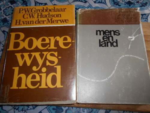PW GROBBELAAR - MENS EN LAND (Kultuur) EN BOEREWYSHEID,volksgeloof ens Grobbelaar, Hudson, vd. Merwe