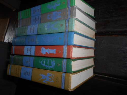 COLLIERS JUNIOR CLASSIC 7 SHORT STORIES BOOKS  out of set of  10 - YOUNG FOLKS SHELF OF BOOKS