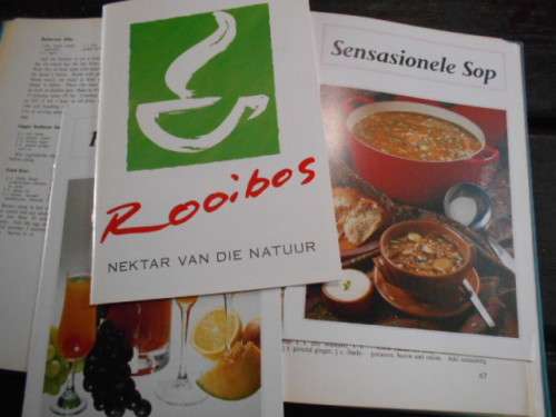 RESEPTE MET VRUGTE/RECIPES WITH FRUIT - Vroue-Landbouvereniging van Kaapprovinsie 1965