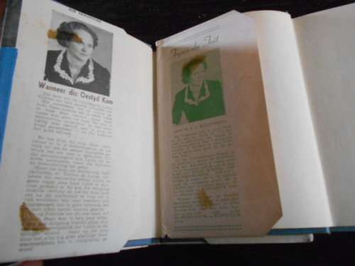 TRYNA DU TOIT 2 BOEKE -  1. KLEINGELUK EN WANNEER DIE OESTYD KOM