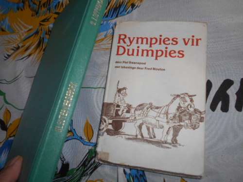 2 BOEKE - RYMPIES VIR DUIMPIES  P SWANEPOEL  EN KLEUTER-VERSEBOEK OPPERMAN