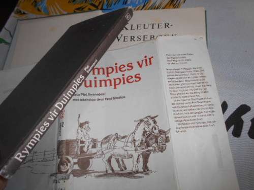 2 BOEKE - RYMPIES VIR DUIMPIES  P SWANEPOEL  EN KLEUTER-VERSEBOEK OPPERMAN