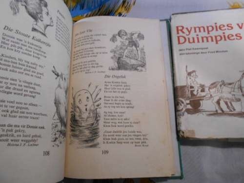 2 BOEKE - RYMPIES VIR DUIMPIES  P SWANEPOEL  EN KLEUTER-VERSEBOEK OPPERMAN