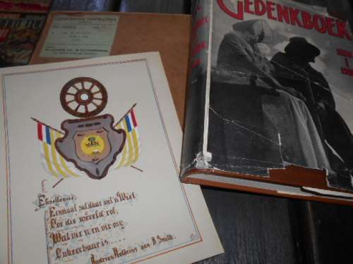DIRK MOSTERT  - GEDENKBOEK OSSEWATREK 1938 IN BOKS & ANDRIES PRETORIUS SE BOODSKAP