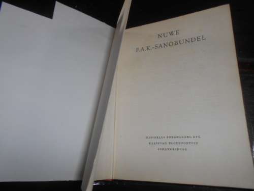 NUWE FAK-SANGBUNDEL - (MUSIEKNOTE & WOORDE) NAS BOEKHANDEL 1966
